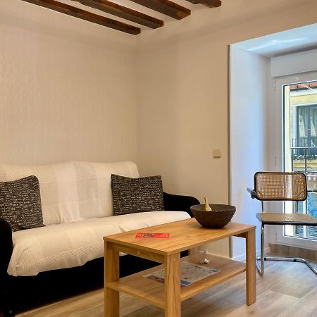 Madrid Villa Suites Aquamarina 외부 사진