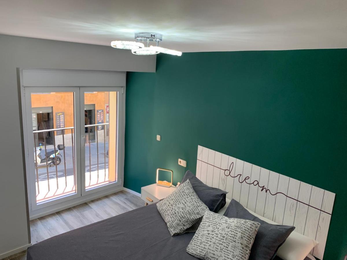 Madrid Villa Suites Aquamarina 외부 사진